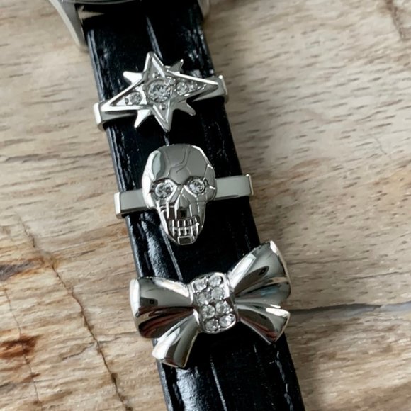 Dyrberg/Kern Emotion watch with removable charms and silver sunray face - Picture 6 of 9